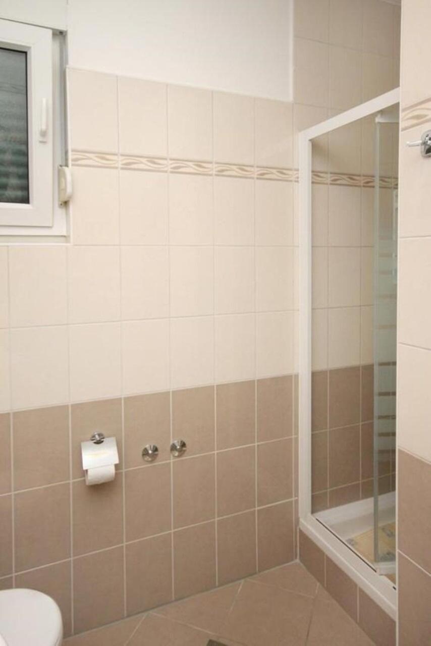 Eddie - Great Location & Comfor Apartman *