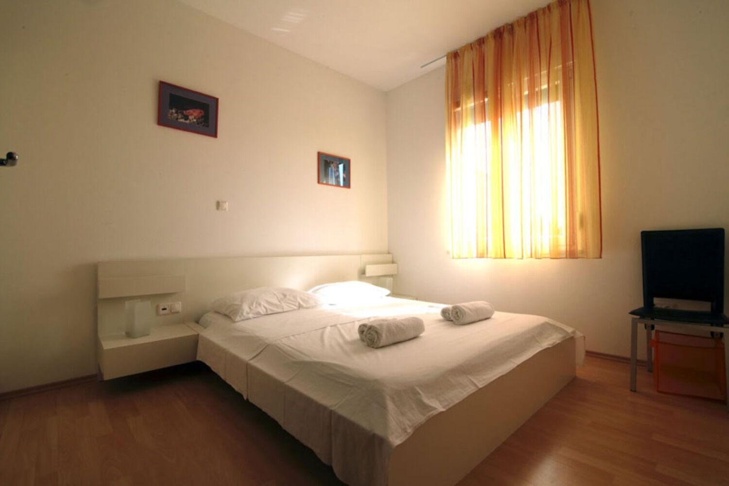 Eddie - Great Location & Comfor Apartman