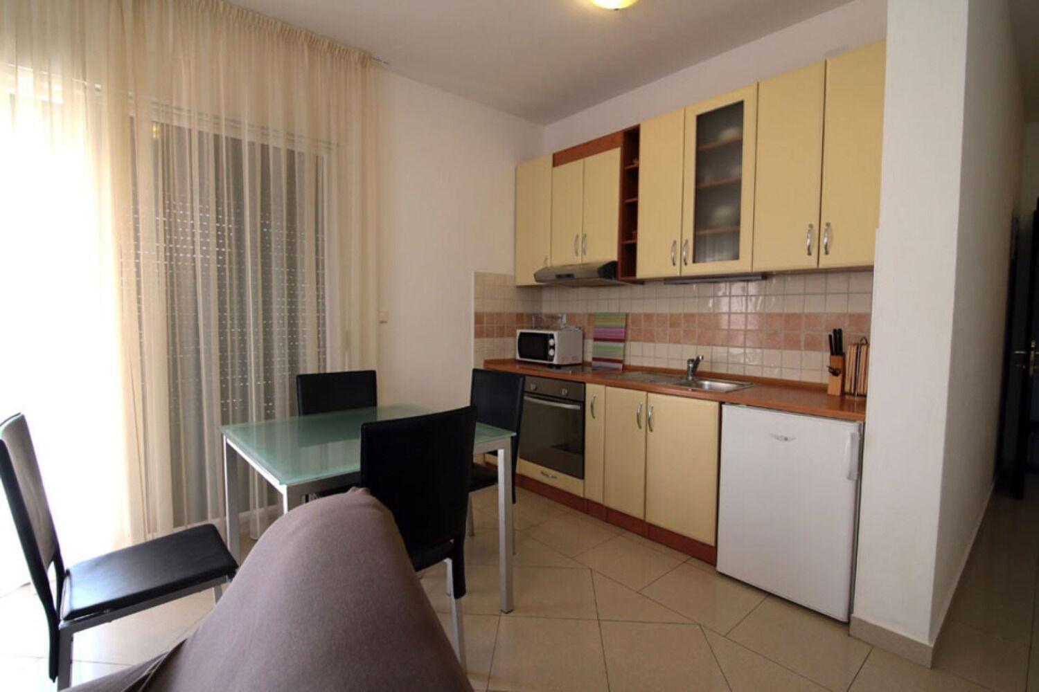 Eddie - Great Location & Comfor Apartman