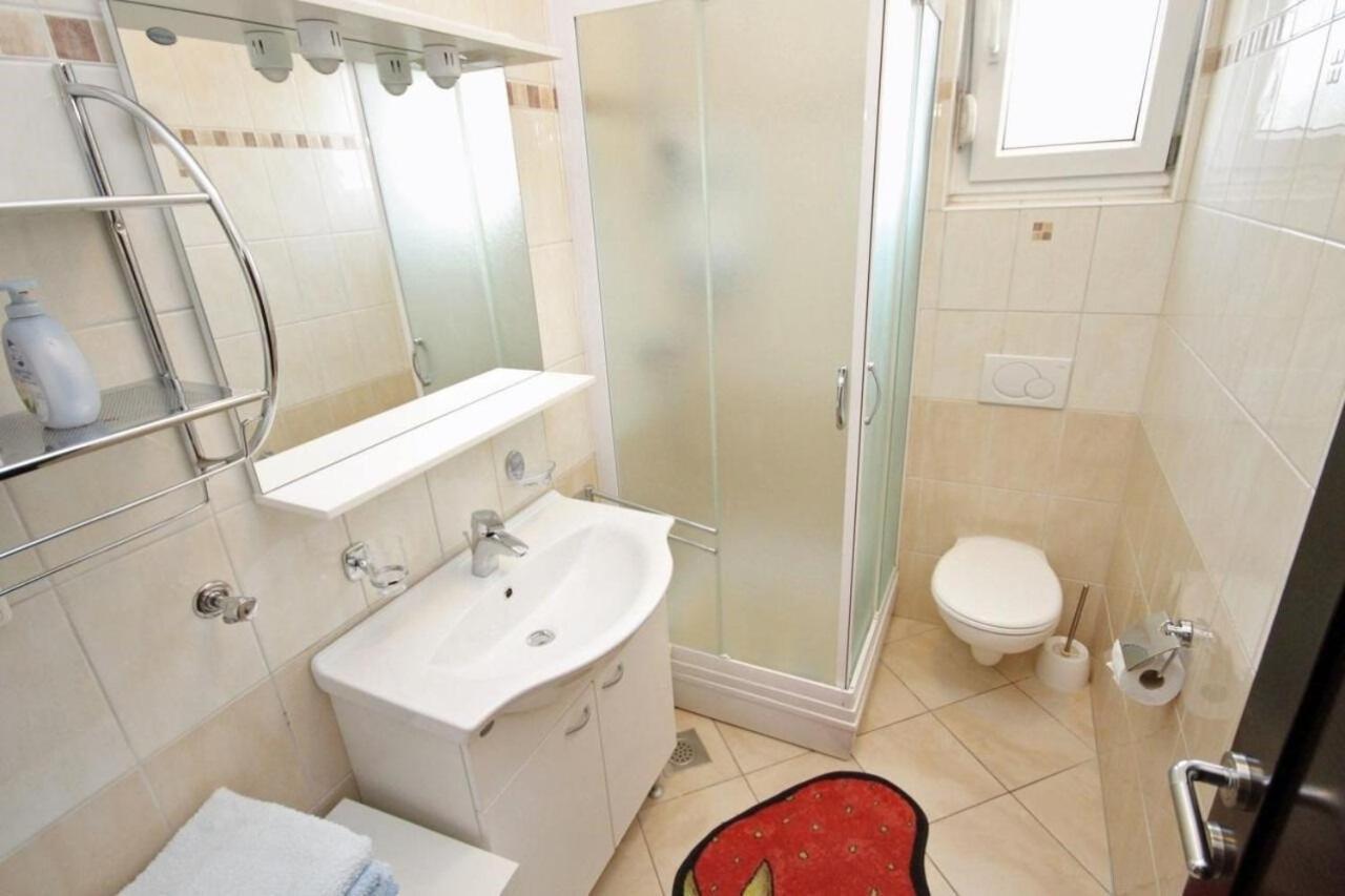 Apartman Eddie - Great Location & Comfor *